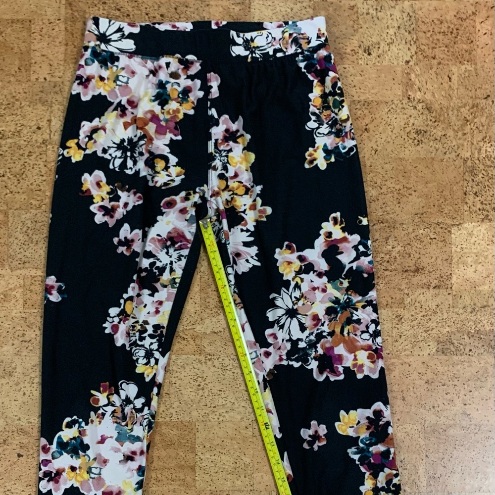 Great condition leggings from Maurice’s